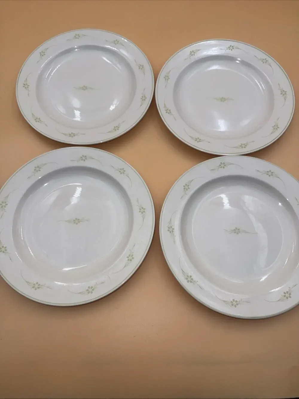 MARTHA STEWART 4 Luncheon Plates Green Tea Nosegay Pattern Salad Plates 8.5”